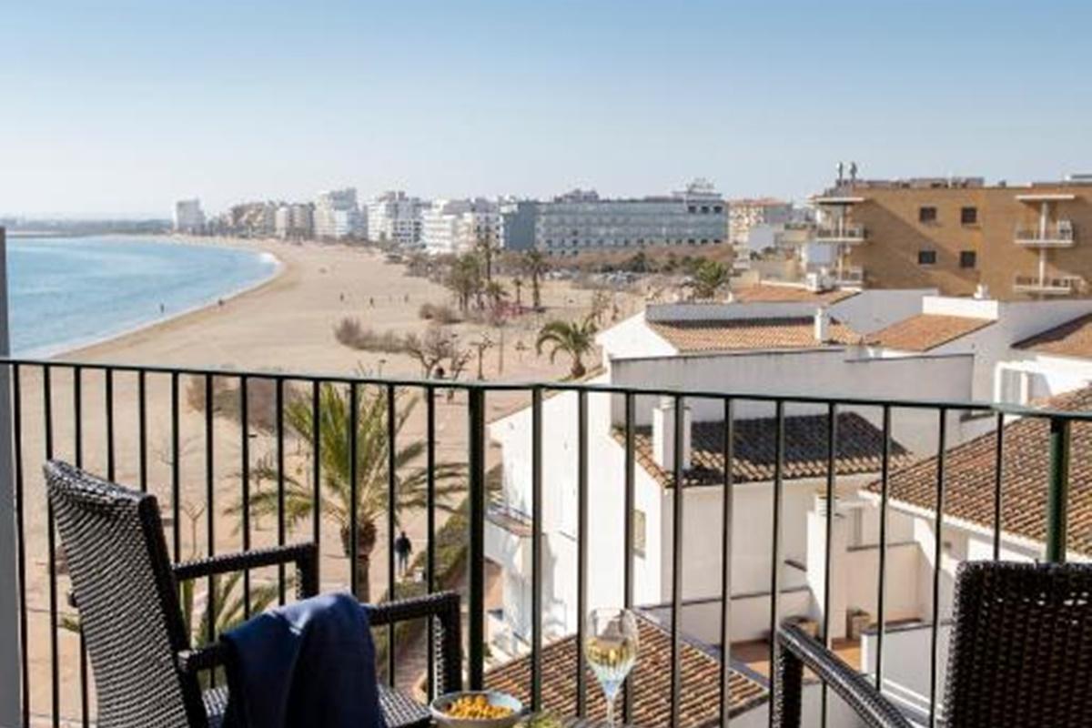Hotel Platja 3*