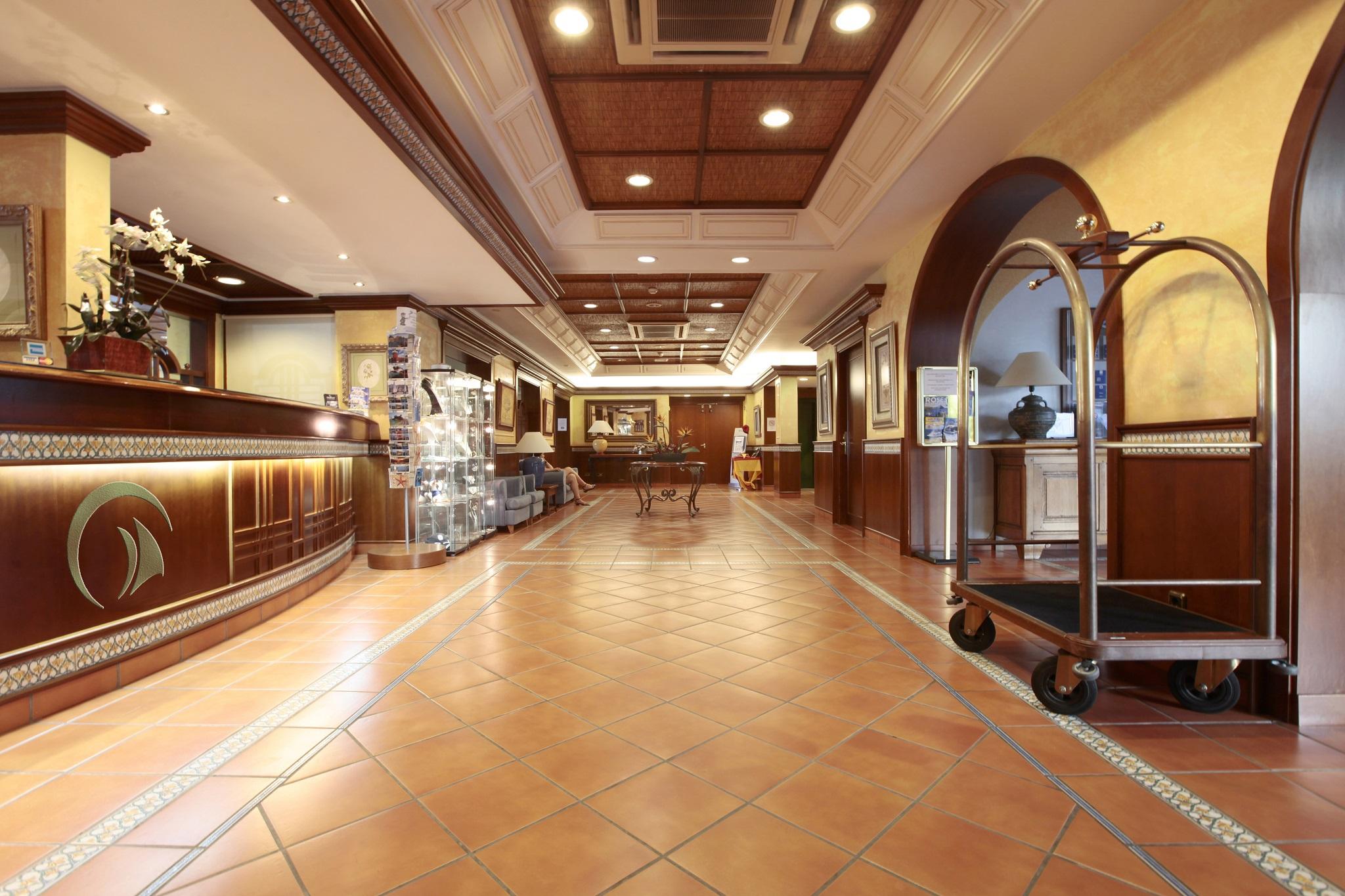 Hotel Platja 3*