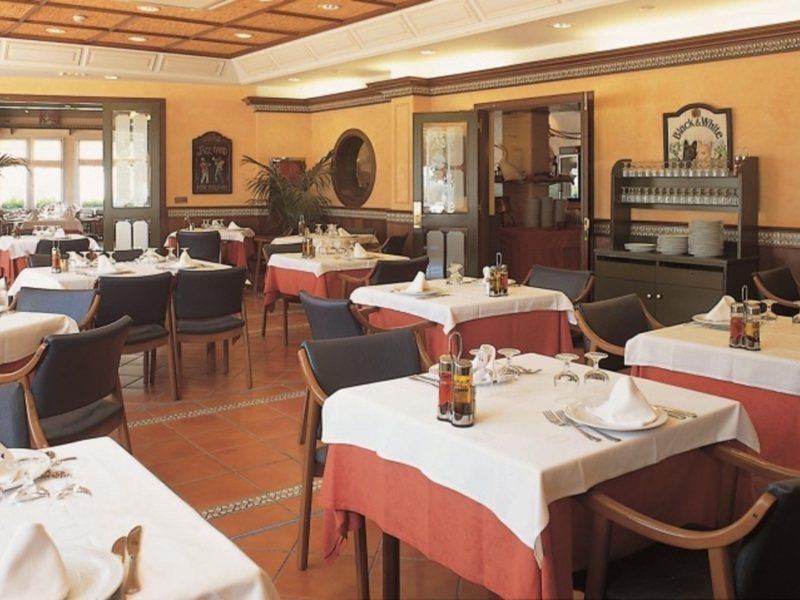 Platja Hotel 3*